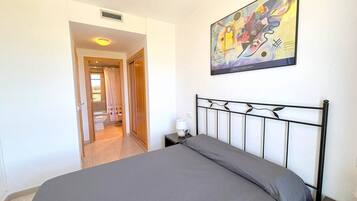 2 bedrooms, iron/ironing board