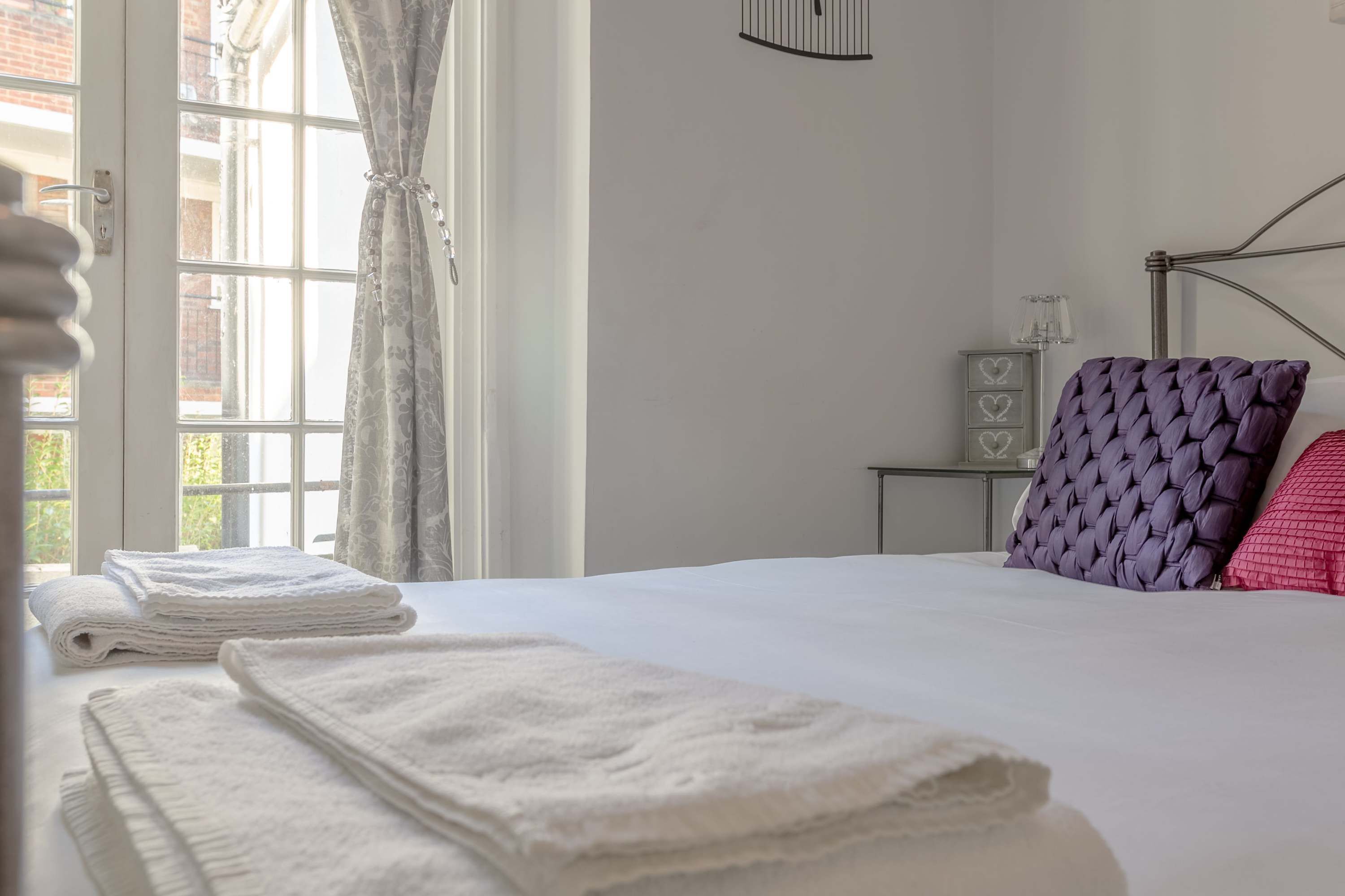 1 chambre, fer et planche à repasser, accès Internet, draps fournis