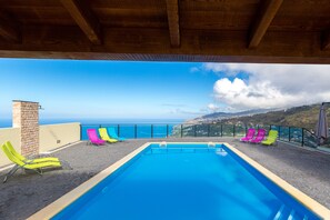 Indoor pool - The Boat House II / The Boat House II  (Arco da Calheta)