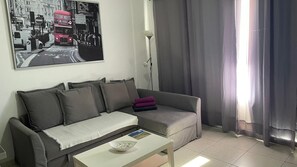 تلفزيون، كُتُب