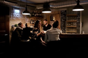 Bar (en la propiedad)