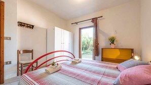 Unclassified image, 3 of 20, button - BILO GROSSETO: in the center of San Teodoro (San Teodoro)