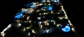 Villa 'Yellow' 8 pax Private  Infinity pool - Beach hotel Villa Paradise Naxos 