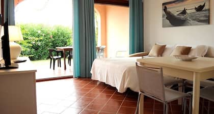 Practical and essential apartment on the sea of San Teodoro