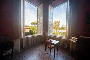 Interior - Awesome apartment in Palazzo Pfanner (XVIIth century) (Lucca)