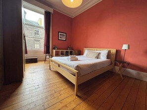 2 habitaciones, acceso a internet y ropa de cama 