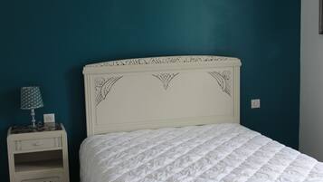 4 camere, ferro/asse da stiro, culla da viaggio, Wi-Fi gratuito