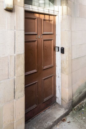 Exterior detail - Cosy and Homely 1BD Flat Near Central Edinburgh (Edinburgh)