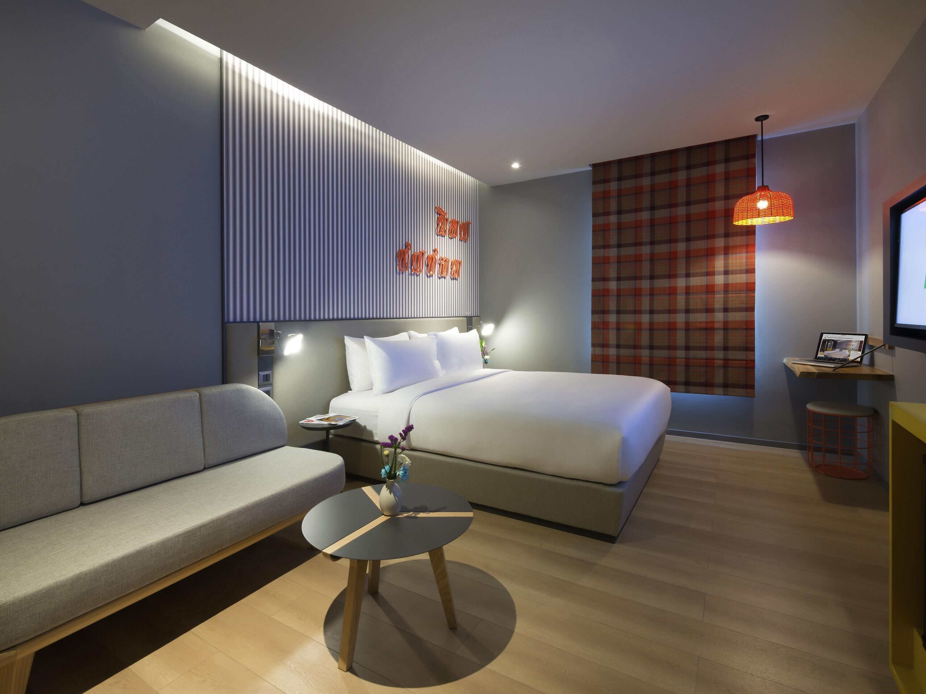 superior room, 1 queen bed | in-room safe, desk, blackout curtains, free cots/infant beds