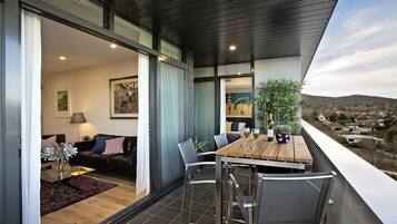 Executive Apartment, 2 Bedrooms, 2 Bathrooms | Balcony