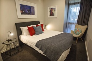 Executive Apartment, 2 Bedrooms, 2 Bathrooms - Greenwich Apartment (Campbell)