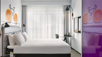 Standard Room, 1 Double Bed | In-room safe, desk, free cribs/infant beds, free WiFi