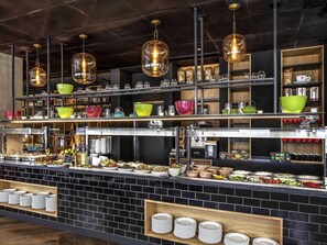 Daily buffet breakfast (ILS 100 per person)