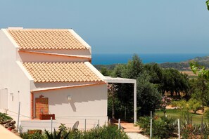 Exterior - Charming country house with pool near the beach, 3 bedrooms - Selinunte. (Selinunte)