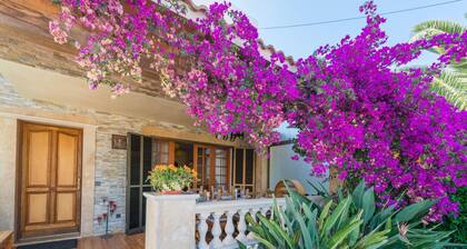 Belle maison Suite avec piscine, Netflix, AC et WiFi Ă Portocolom