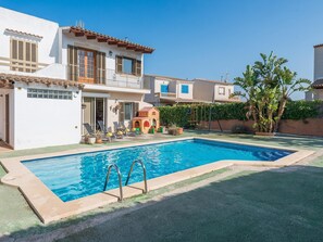 Pool - Beautiful Suite with Pool, Netflix, AC, and WiFi in Porto Colom (Portocolom)