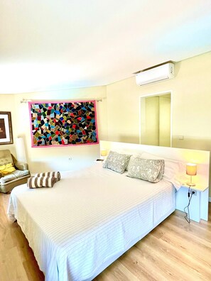 4 Schlafzimmer, Bügeleisen/Bügelbrett, kostenloses WLAN, Bettwäsche