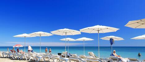 Beach nearby, sun loungers