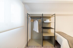 3 Schlafzimmer, schallisolierte Zimmer, Bügeleisen/Bügelbrett