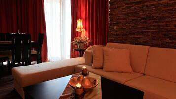 TV, lareira, videogames, DVD player