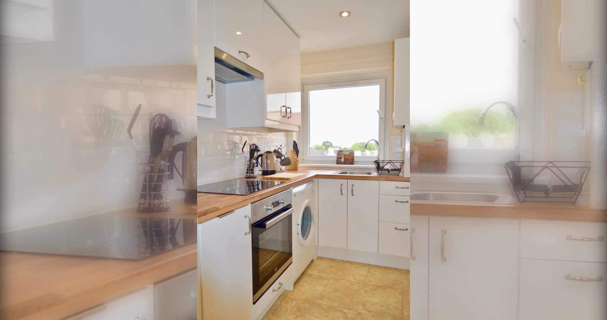 Fridge, oven, stovetop, cookware/dishes/utensils