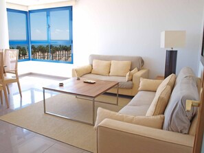 TV - ApartUP Patacona Panoramic (Alboraya)