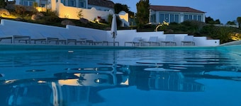 House in Meco - paradise view with pool