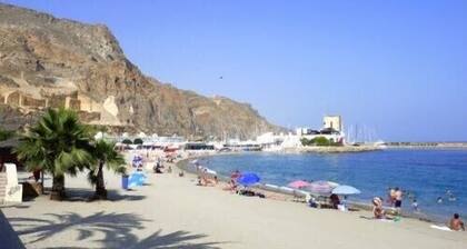 Grand appartement - Balcon - Magnifique vue sur la mer - WIFI - 7 personnes