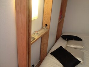 1 Schlafzimmer, Schreibtisch, Bügeleisen/Bügelbrett, kostenloses WLAN