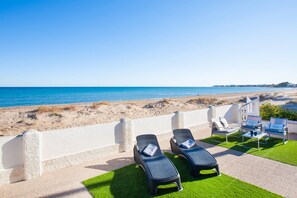 Terrace/patio - My Casita 29 by homeprive (Denia)