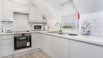 Fridge, microwave, oven, toaster