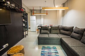 Interior - BaikalSKI Hostel (Baykalsk)