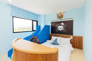 Family Room, Bathtub - Plum Forest (Dongshan)