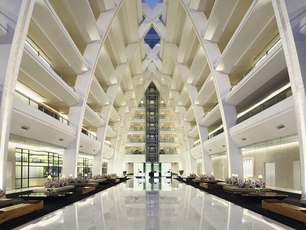 Exterior - Mövenpick Hotel & Convention Centre KLIA (Sepang)