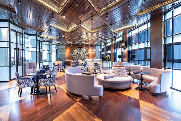 3 Restaurants, Frühstück