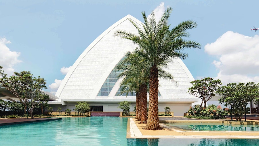 Mövenpick Hotel & Convention Centre KLIA