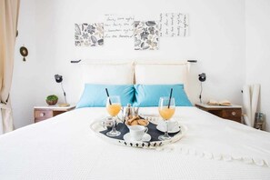 2 slaapkamers, een strijkplank/strijkijzer, gratis wifi, beddengoed