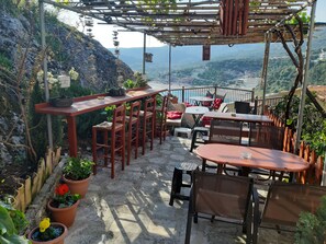 Terrace/patio - Paraskevi's Luxury Studios (Parga)