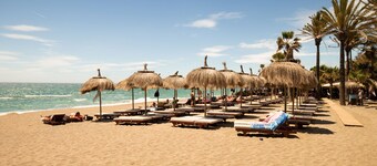 Fantastisk penthouse leilighet innen 3 minutters gange fra Puerto Banus.