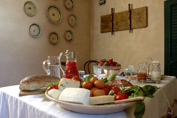 Dining - CASA MUSEO TANO DE SIMONE (Marsala)