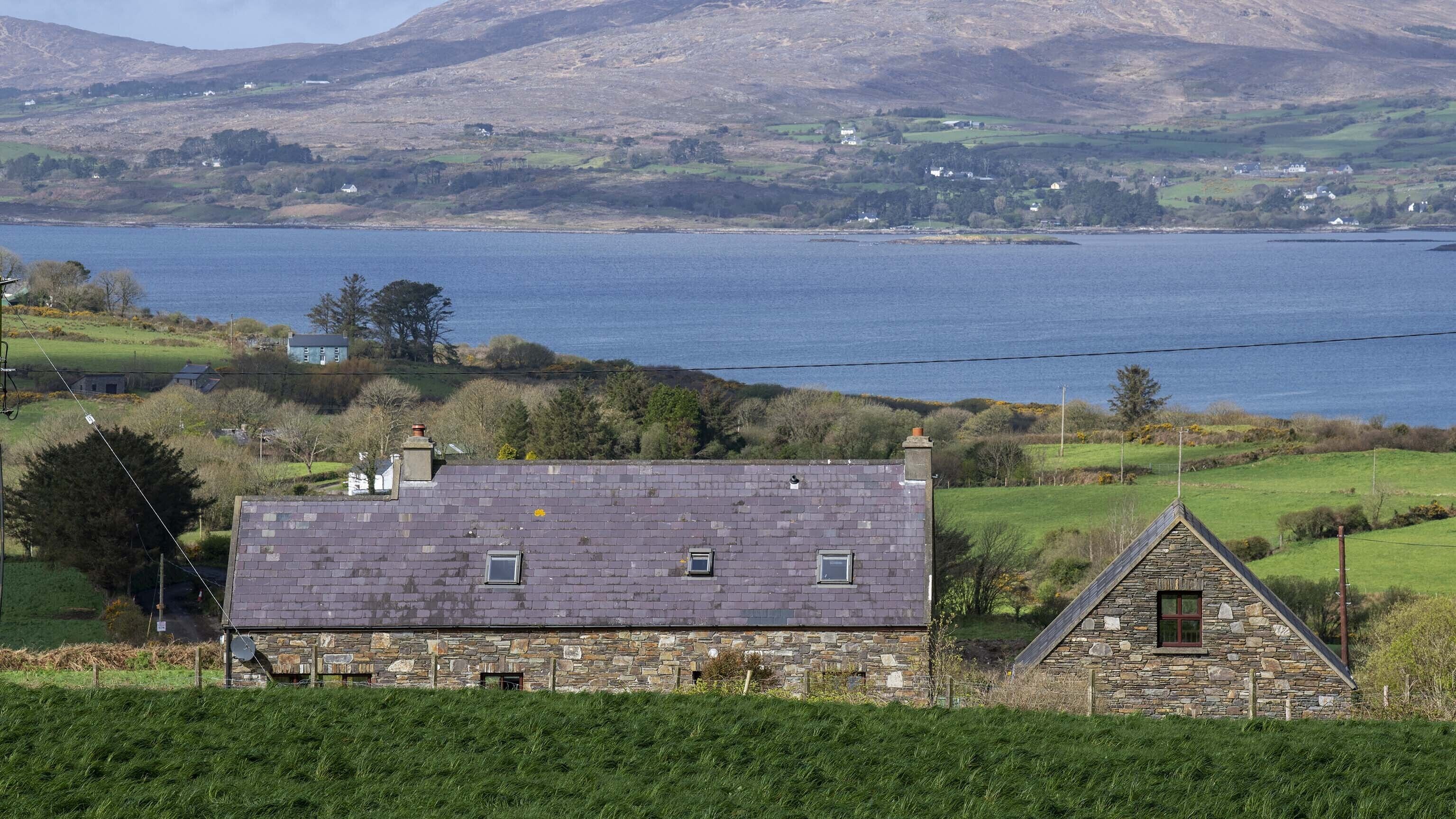 'Rural Idyll'  in Dunbeaco