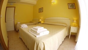 In-room safe, free WiFi, bed sheets