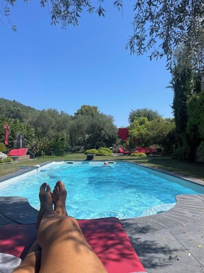 Seasonal outdoor pool