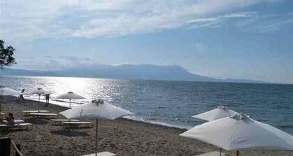 50mt to the beach★Roof terrace lounge★ Shared pool