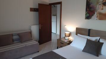 Apartemen Deluks, 2 kamar tidur | 2 kamar tidur, brankas, dan didekorasi berbeda-beda