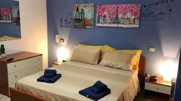 1 Schlafzimmer, Bügeleisen/Bügelbrett, Reisekinderbett, kostenloses WLAN