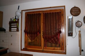 2 bedrooms, Internet