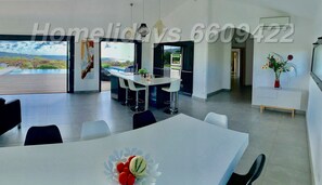 Dining - LUXURY VILLA 240m2 ***** Santa Giulia SEA 180 5 STARS CLASSIFIED (Porto-Vecchio)