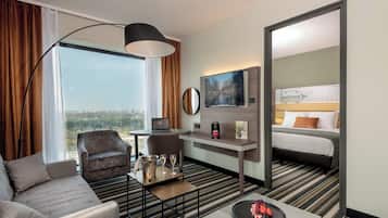 Minibar, in-room safe, desk, laptop workspace