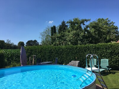 Affordable chic apartment for 2 people